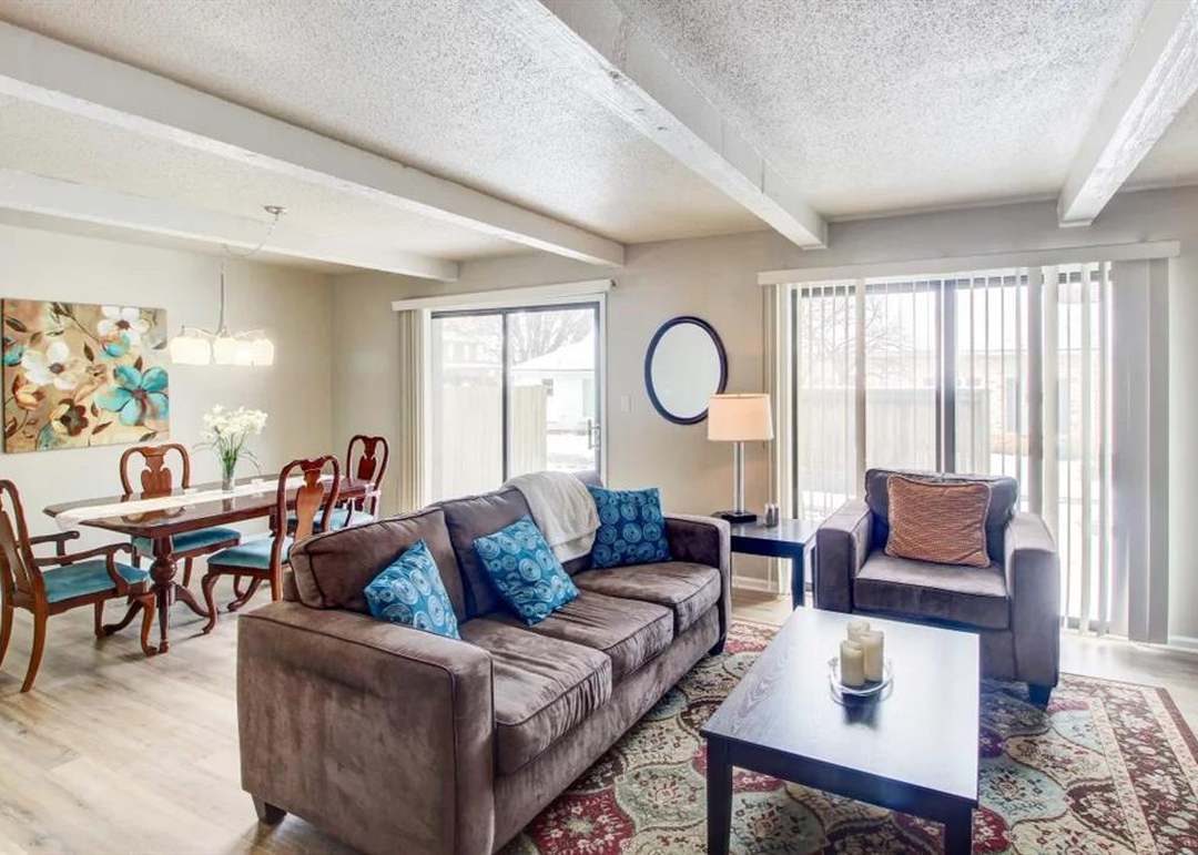 10233 Robinson Street — photo 11