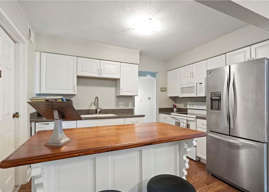 10240 W 96th Terrace — photo 12