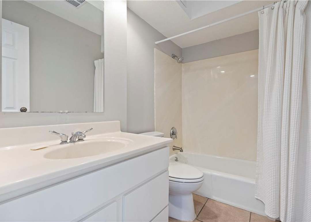 10240 W 96th Terrace — photo 14
