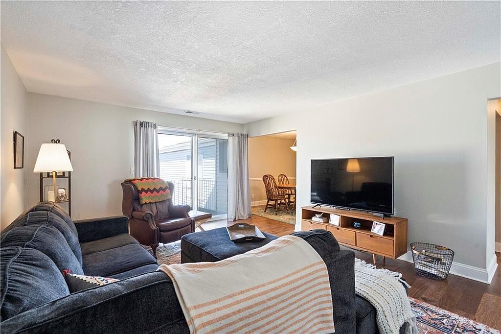 10240 W 96TH TERRACE — photo 7