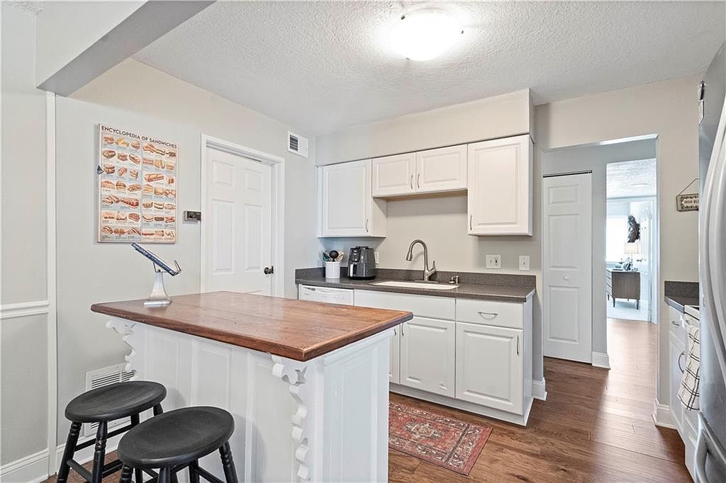 10240 W 96TH TERRACE — photo 11