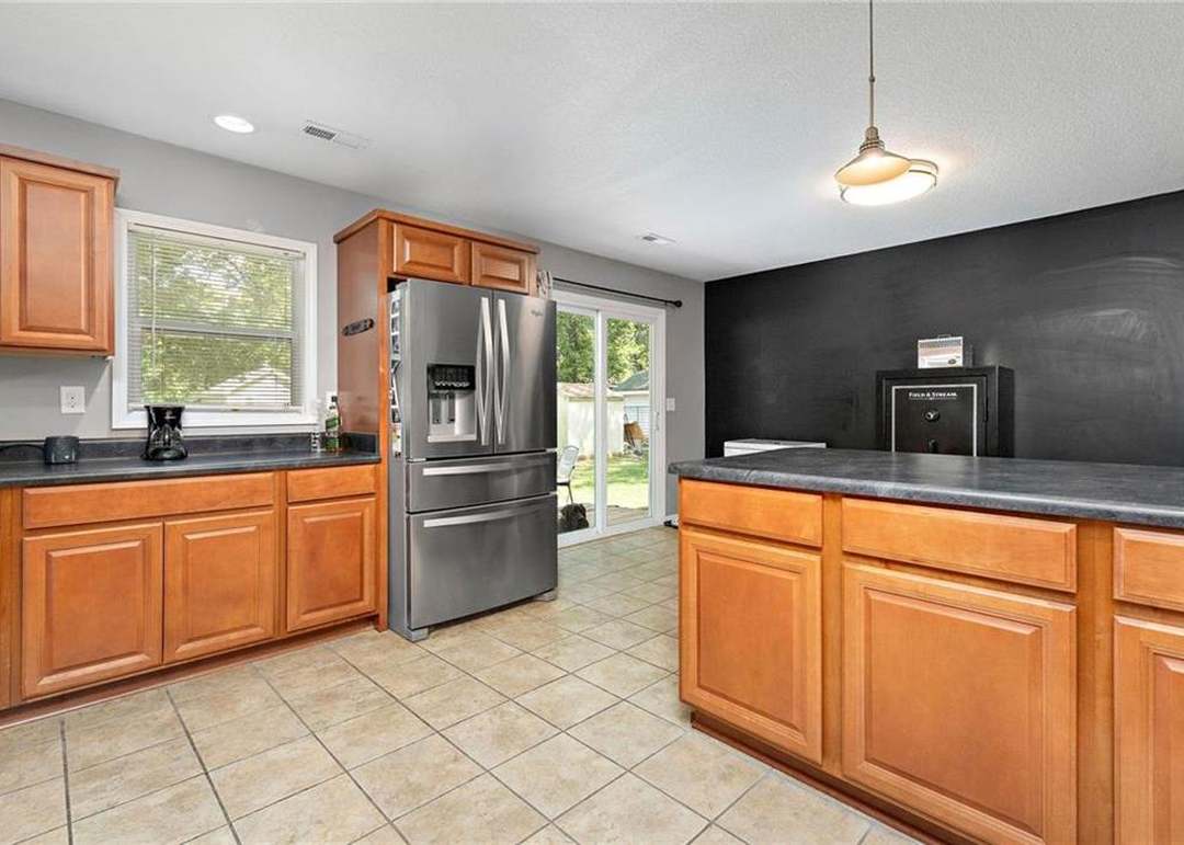 1031 N Cedar Street — photo 13
