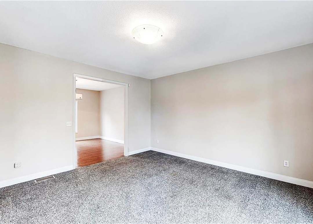 10312 NW River Hills Drive — photo 10