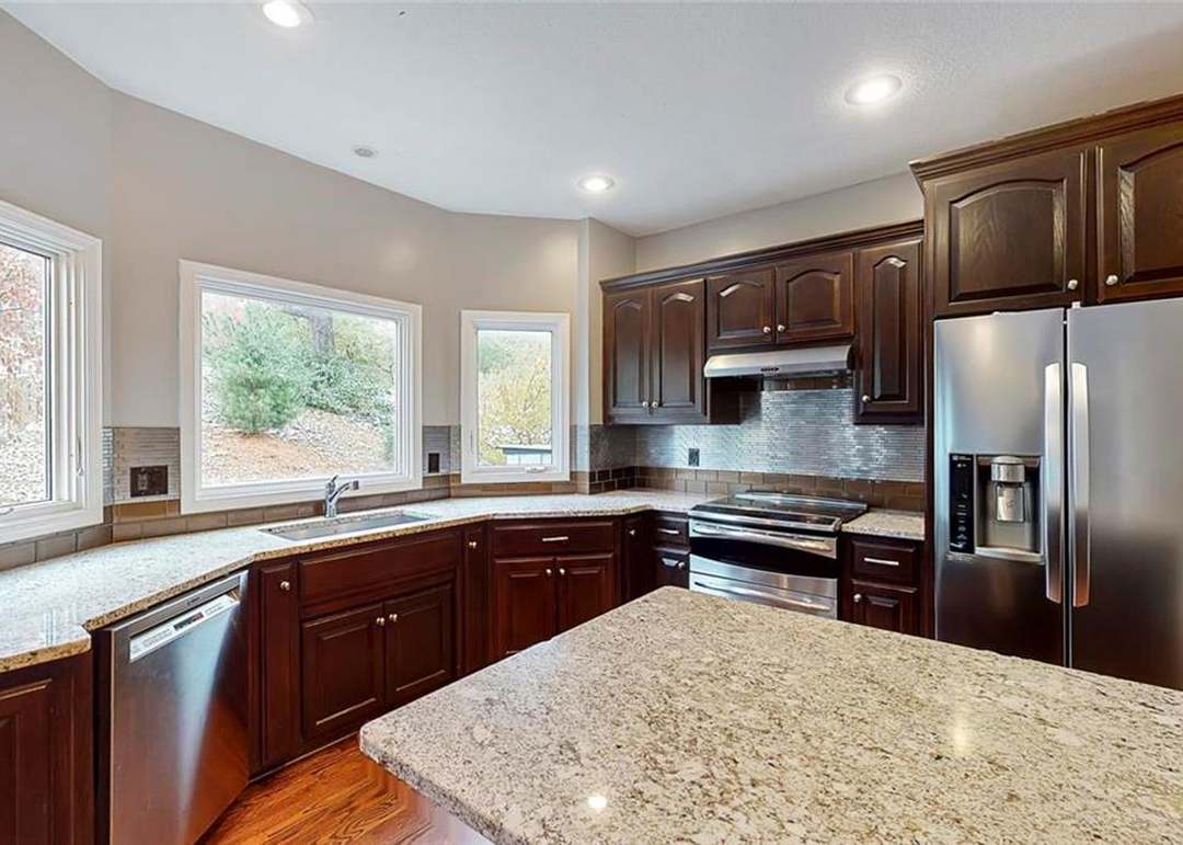 10312 NW River Hills Drive — photo 14