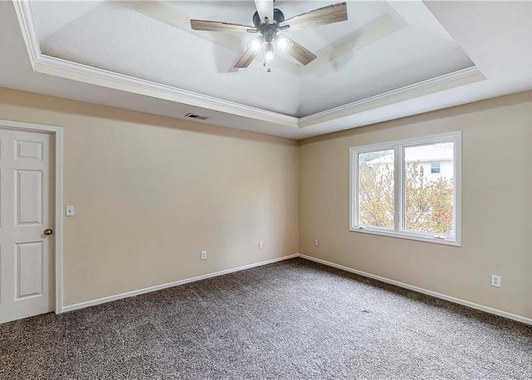 10312 NW River Hills Drive — photo 17