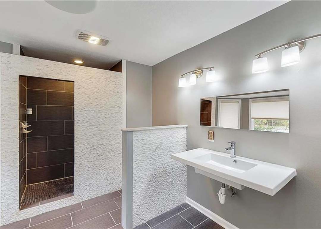10312 NW River Hills Drive — photo 19