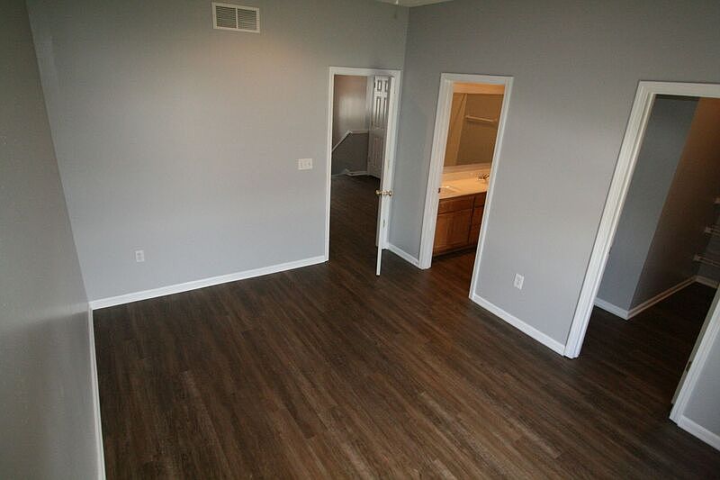 10346 Parkview Avenue — photo 6