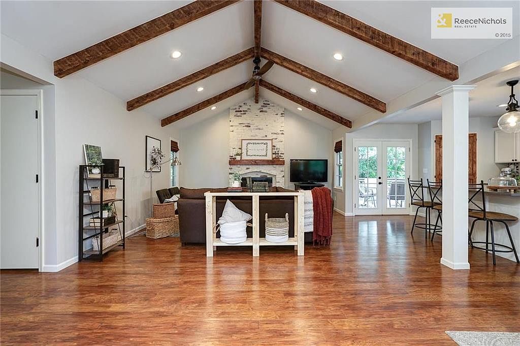 10405 NW 57TH Street — photo 10