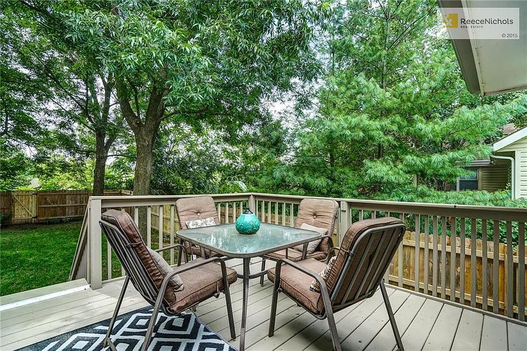 10405 NW 57TH Street — photo 31