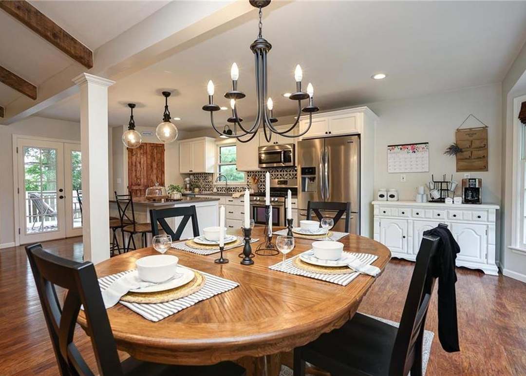 10405 NW 57th Terrace — photo 9