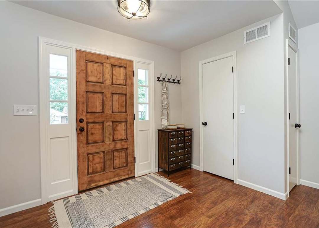 10405 NW 57th Terrace — photo 10