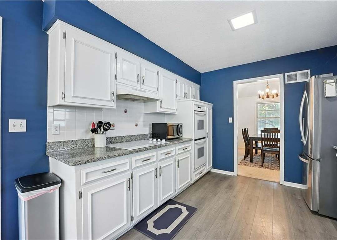 10449 Walnut Drive — photo 4
