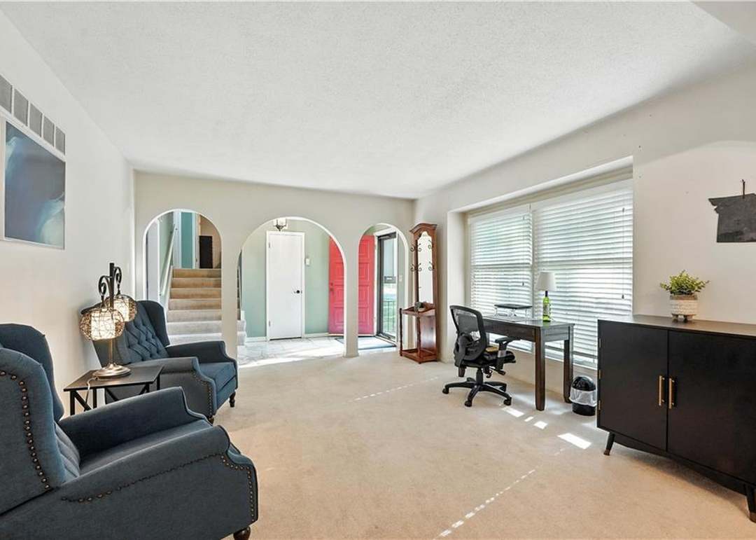 10449 Walnut Drive — photo 9