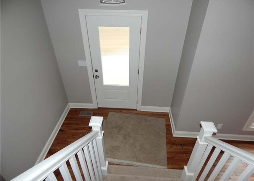 105 Brookwood Court — photo 34