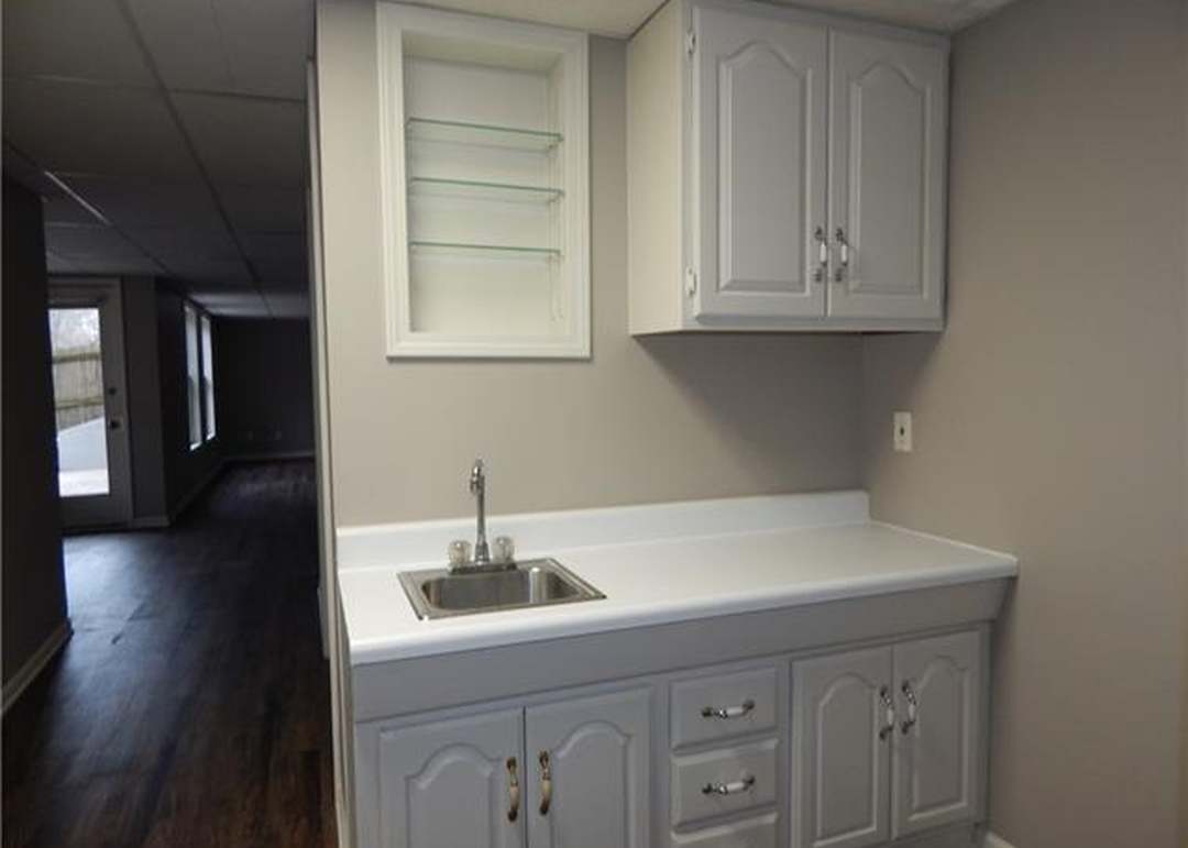 105 Brookwood Court — photo 44