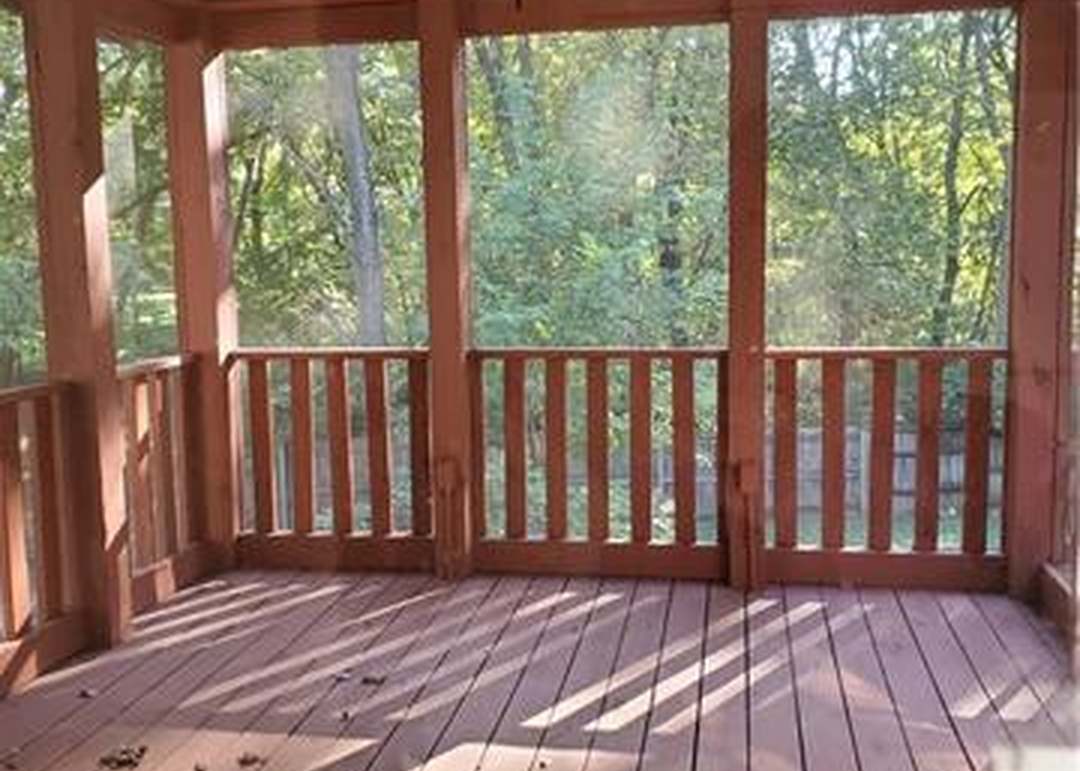 105 Brookwood Court — photo 48