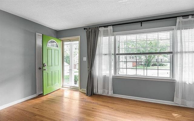 10508 W 91ST Street — photo 5