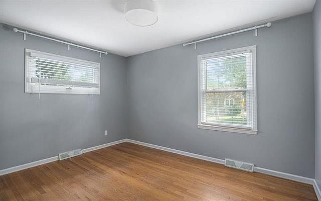 10508 W 91ST Street — photo 16