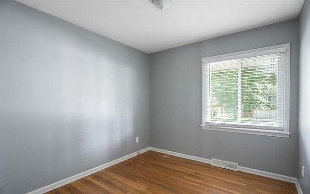 10508 W 91ST Street — photo 17