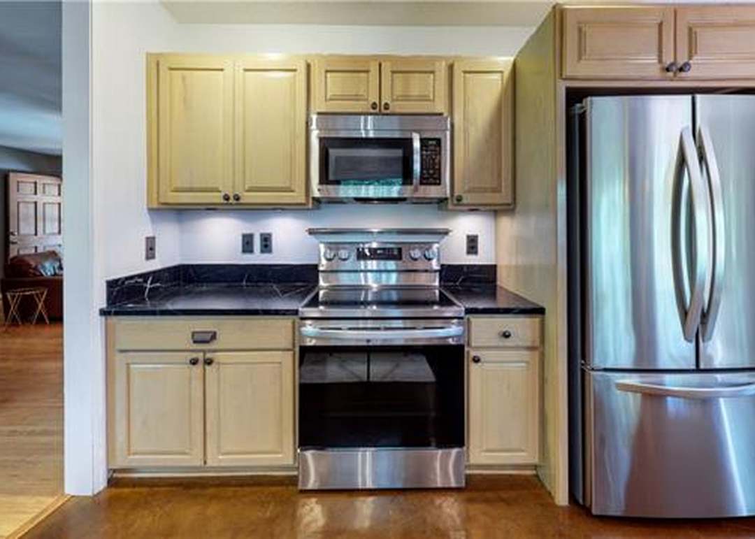 10515 W 69th Terrace — photo 17
