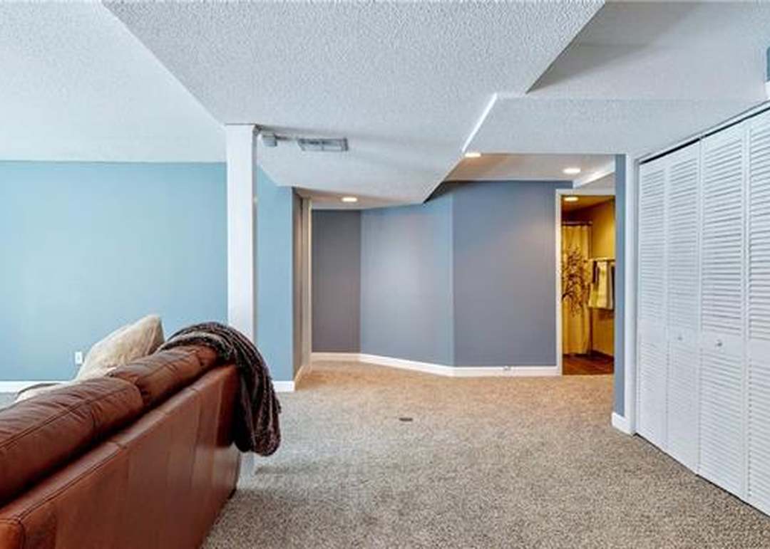 10515 W 69th Terrace — photo 37