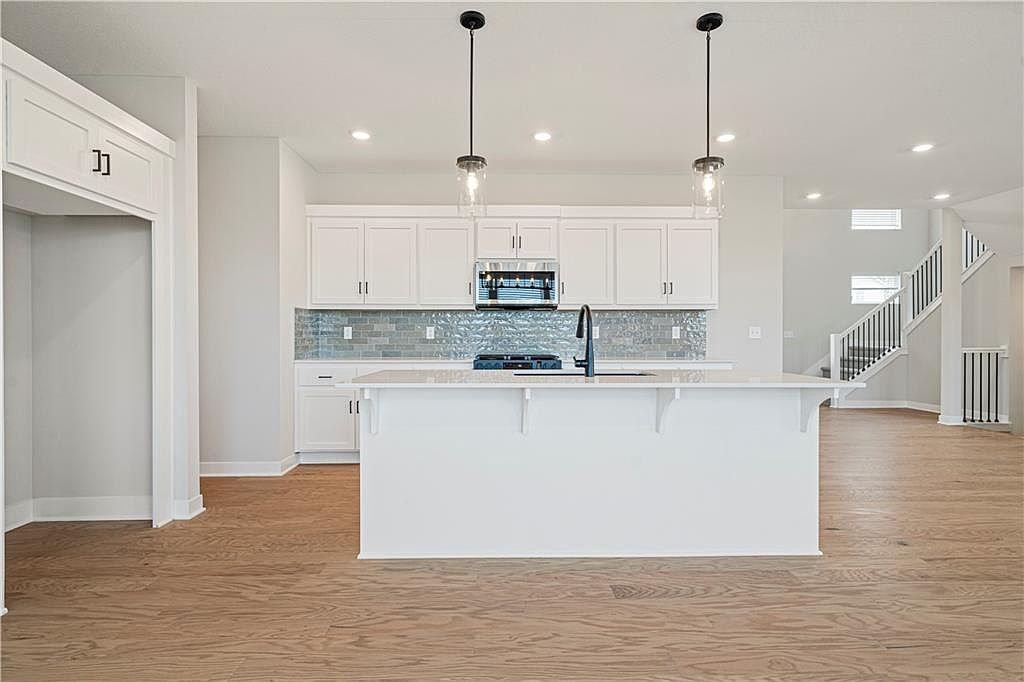 10527 N Jefferson Street — photo 14