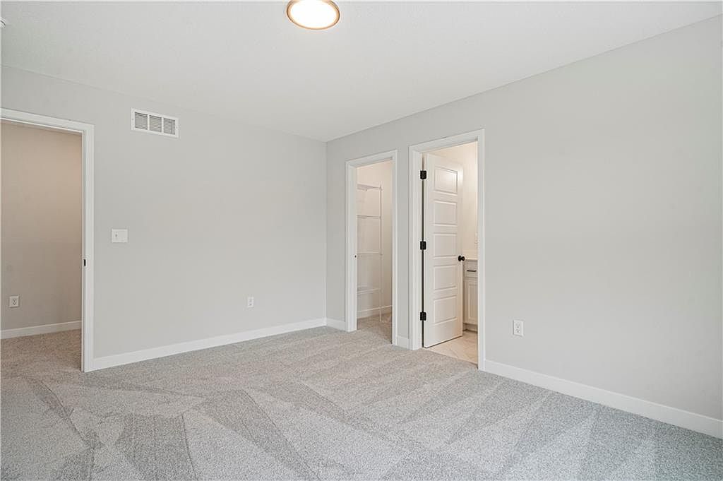 10527 N Jefferson Street — photo 25