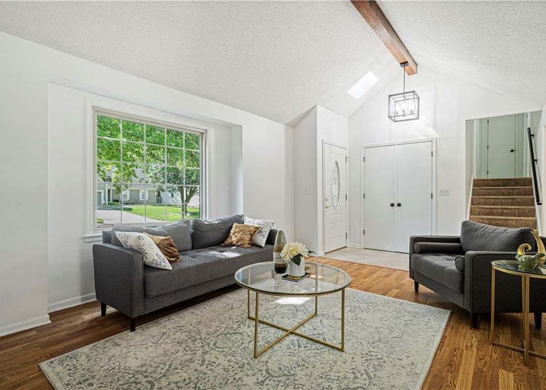 10561 Bradshaw Street — photo 6
