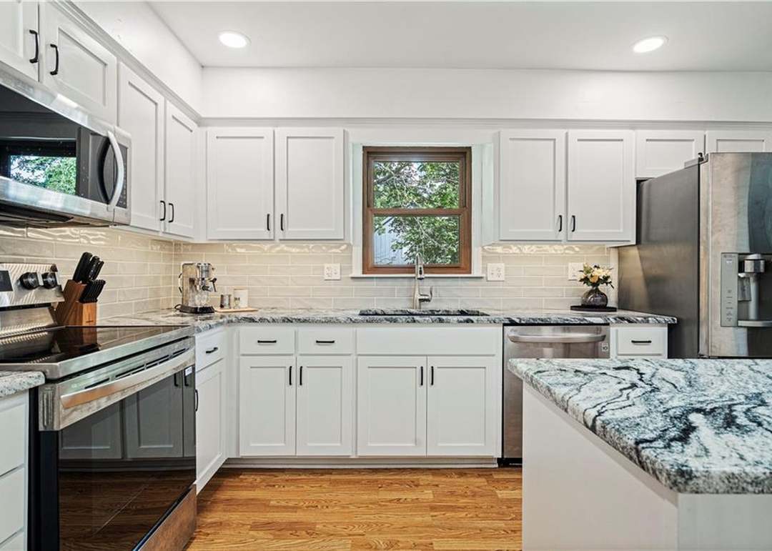 10561 Bradshaw Street — photo 13