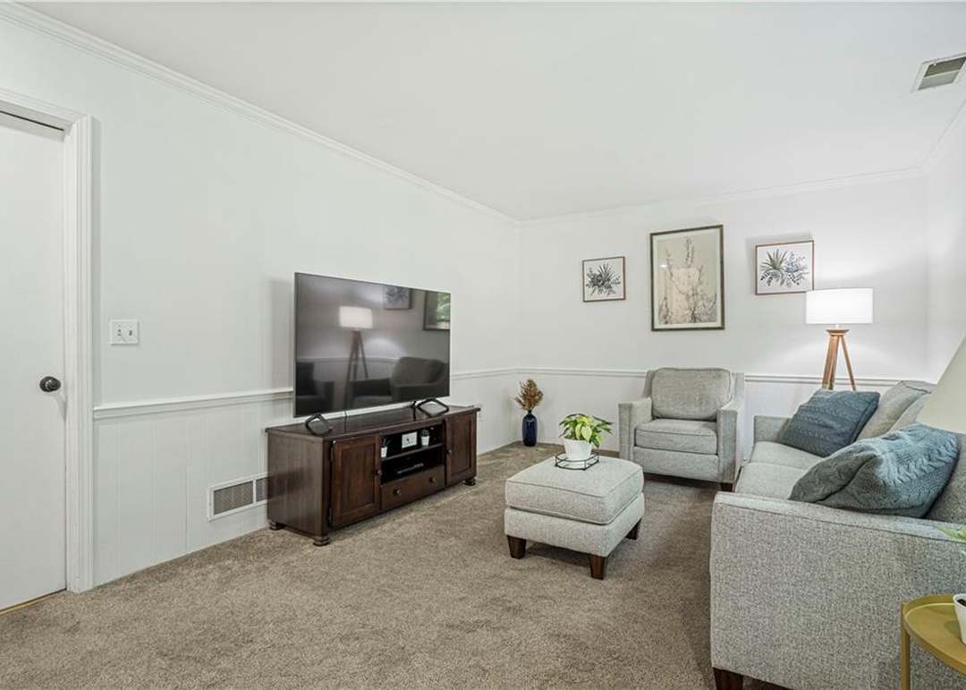 10561 Bradshaw Street — photo 23