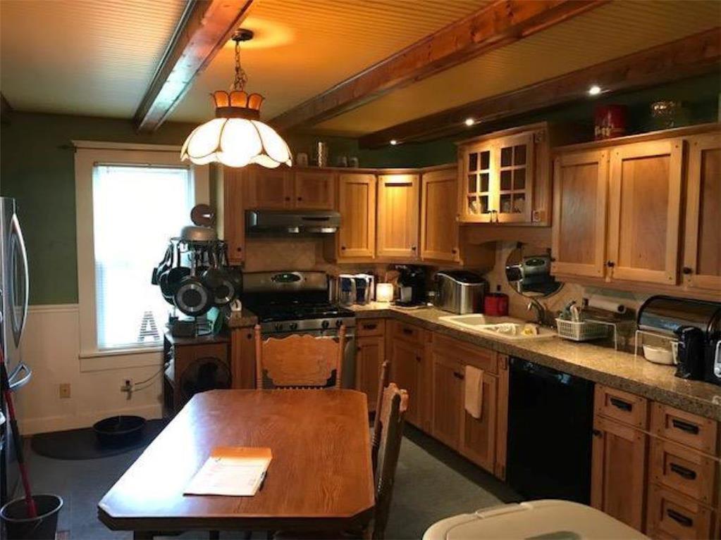 106 Marion Street — photo 14