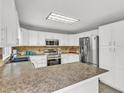 106 S Iowa Street — photo 11