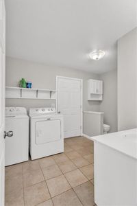 106 S Iowa Street — photo 15