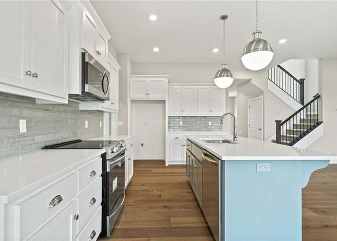 10620 N Holly Street — photo 7