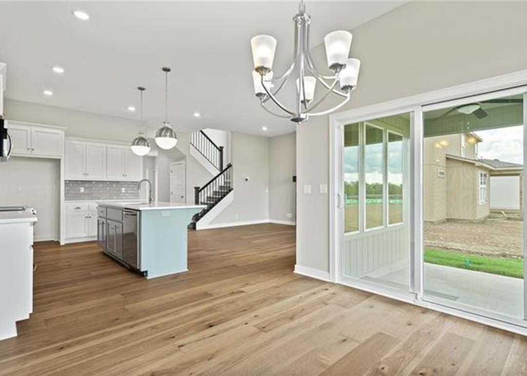 10620 N Holly Street — photo 22