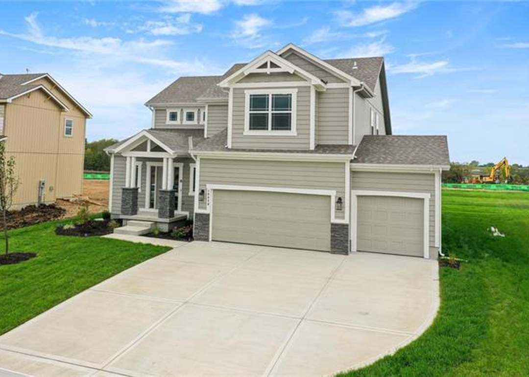10620 N Holly Street — photo 41