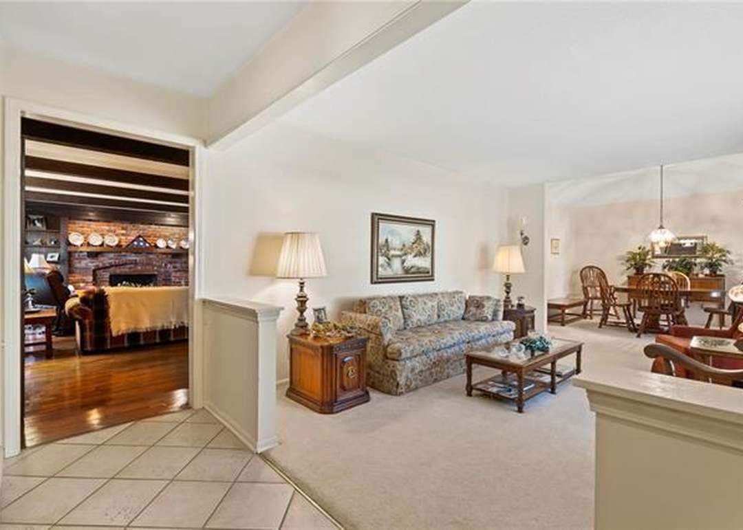 10803 W 102nd Street — photo 13