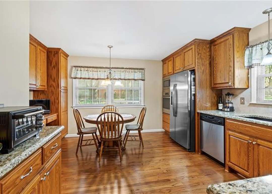 10803 W 102nd Street — photo 16