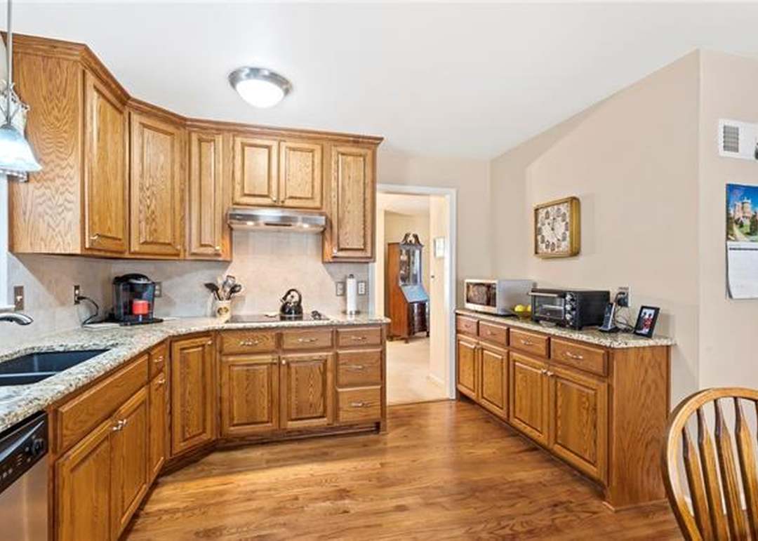 10803 W 102nd Street — photo 18