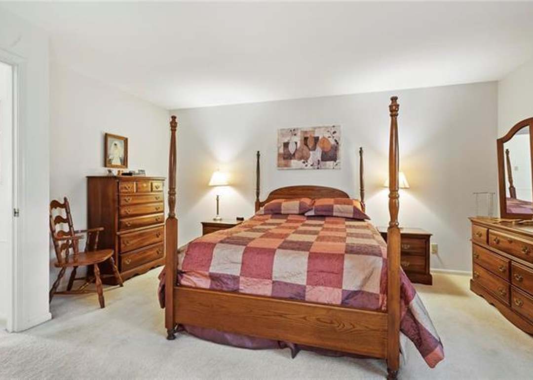 10803 W 102nd Street — photo 22