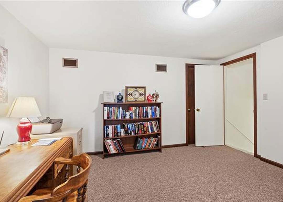 10803 W 102nd Street — photo 30
