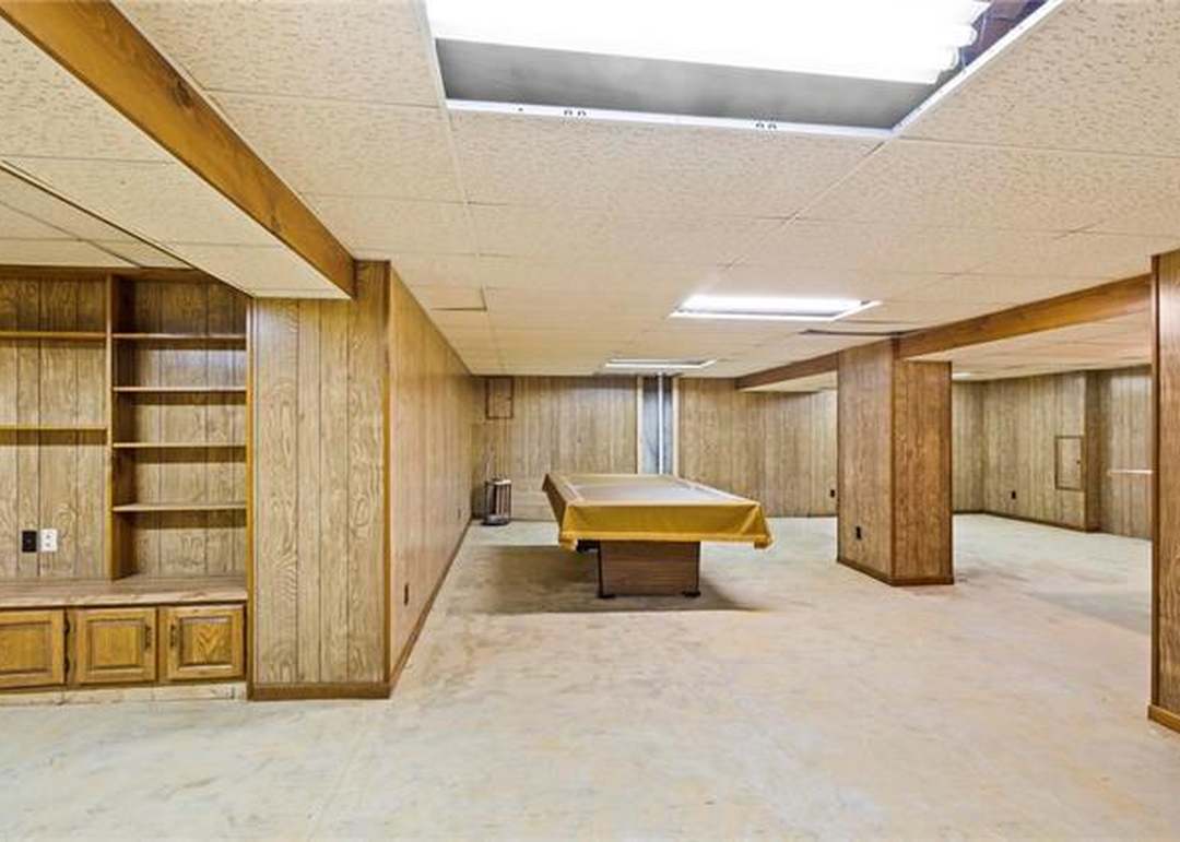 10803 W 102nd Street — photo 32
