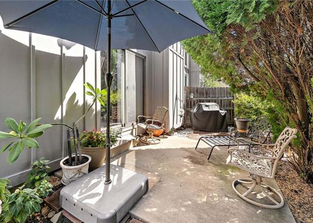 10803 W 115th Terrace — photo 20