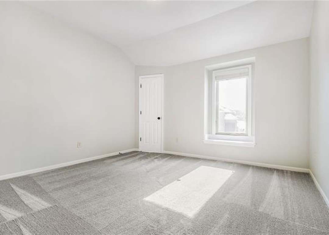 10806 W 163rd Terrace — photo 28