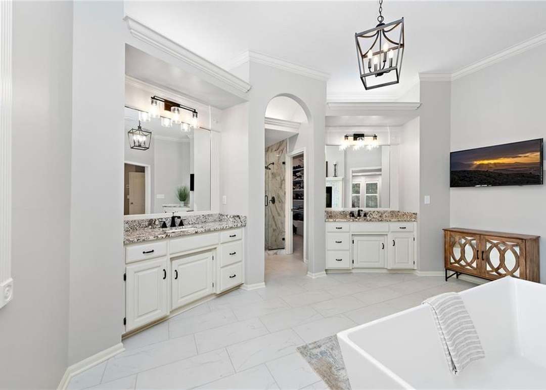 10903 W 143rd Terrace — photo 27