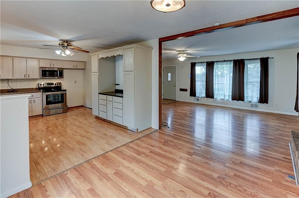 10905 Bales Avenue — photo 12