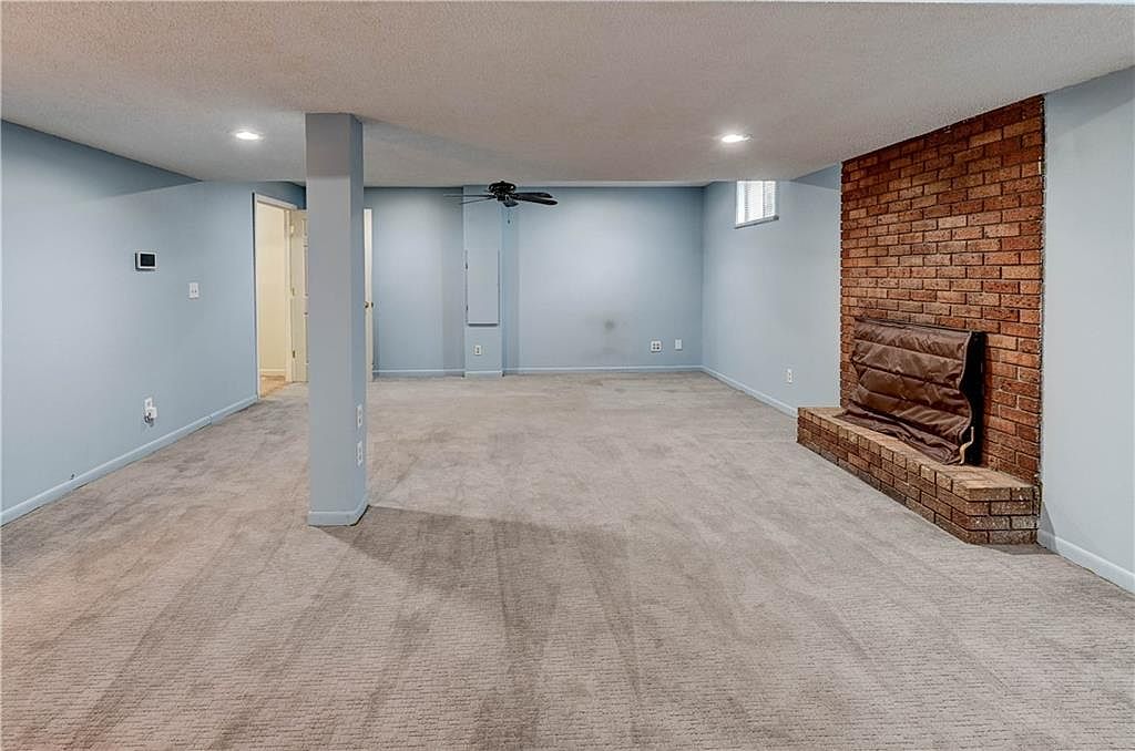 10905 Bales Avenue — photo 37