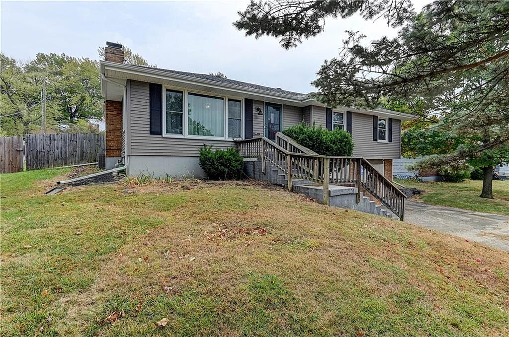 10905 Bales Avenue — photo 44