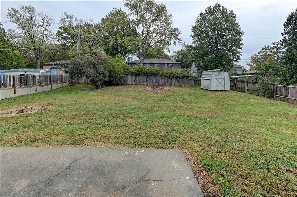 10905 Bales Avenue — photo 49