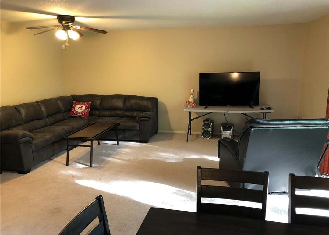 10906 Bradshaw Street — photo 7